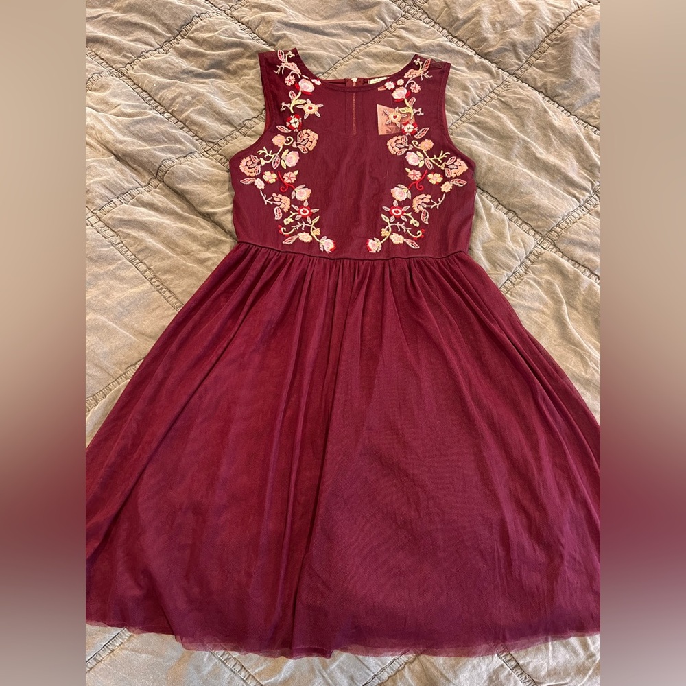 Embroidered Burgundy Dress Size Medium new with tags